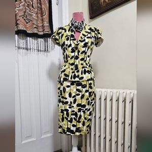 Classic Le Chateau dress and jacket set. Size XXS.